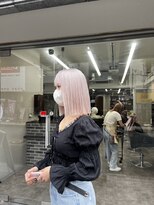 エミーバイモアムー(Emmie byMoremuu)&nbsp;【青木　淳】ホワイトカラー/ハイトーン/ハイブリーチ