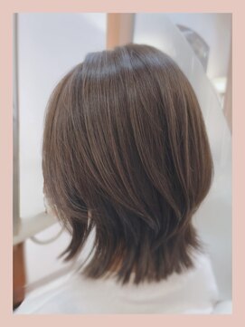 エルコット(elcot) 大人に似合うウルフカット/ミディアムレイヤー/40代50代60代