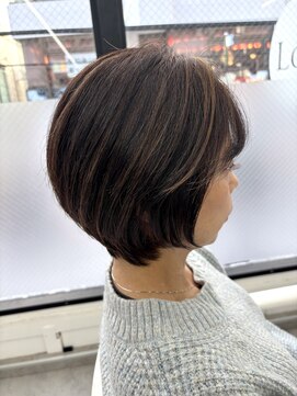 ロエ 元町店(Loe) 大人美シルエットナチュラルショート