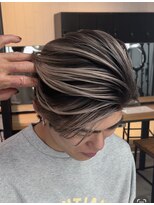 サロウィン 下北沢(SALOWIN) ナチュラルなグレージュのシャドールーツ