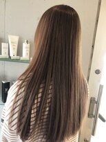 リル おもろまち店(Lille)&nbsp;Lille那L覇おもろまち/ミルクティー/ブリーチ×/ロング/20.30代