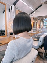 リーファ(reefur)&nbsp;小顔ミディアム切りっぱなしボブ