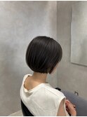 ボブ×暗髪カラー