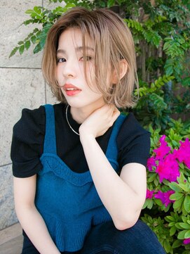 ルティア(Lutia) ダブルカラー 夏ショート 似合わせカット☆