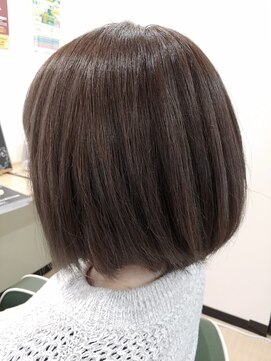 ヘアーハウススペア(HAIR HOUSE SPARE) アッシュ