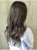 アッシュグレージュ