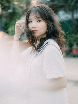 マルカ 調布(marca) 大人ガーリーウェーブ×小顔バング