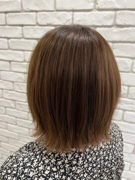 ハーミー(HerMee.) 外ハネスタイル