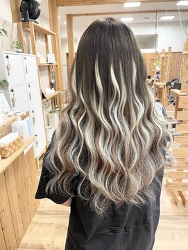 チオ(Chio) バレイヤージュエクステ