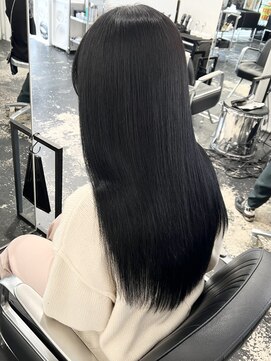 ココ 本八幡(KOKO) #黒髪#小顔#クラゲヘアー#オリーブグレー#ココアベージュ#美髪