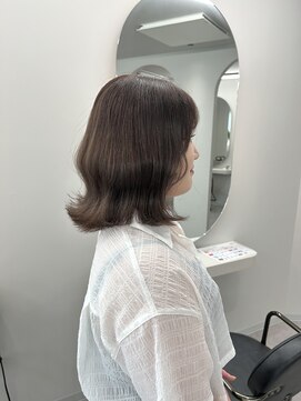 ボタン テンジン(VOTAN tenjin) チョコレートカラー/顔周りカット/韓国ヘア/天神