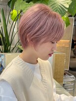 サンク 原宿 表参道(cinq)&nbsp;ショートボブ切りっぱなしボブミルクティーベージュタッセルボブ