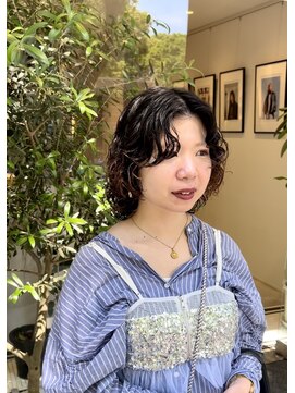 シアン 矢場町店(CYAN.) 強めなくるくるもかわいいウルフパーマ