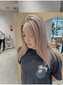 ミルクティーベージュ人気レイヤーケアブリーチハイトーン渋谷駅