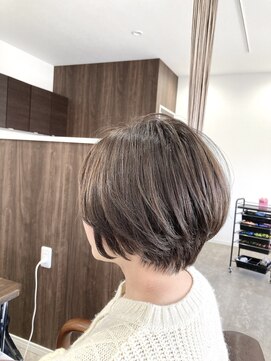 ミミックヘアー(MiMic hair) くびれショート、ドライで収まるショート【桐生/ショート/ボブ】