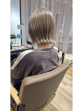 パプスドコワフュール 甲子園口店(Pap's de coiffeur) 切りっぱなしミルクティーグレージュ