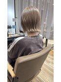 切りっぱなしミルクティーグレージュ