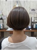 ショートボブ