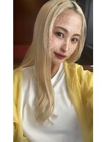 エミーバイモアムー(Emmie byMoremuu)&nbsp;【青木　淳】ブロンド/抜きっぱなし