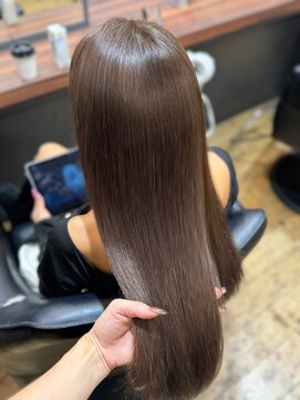 ミラ(MIRA) ブラウンベージュ×エクステ