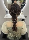 編みおろしヘアアレンジ