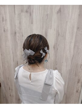 ガーリーまとめ髪♪