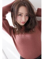 ウォークヘアーリリィ(Walk hair lily)&nbsp;かっこかわいい★かきあげバング×ゆるウェーブ