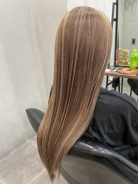 シャムオーツー 国分寺(CHAM:O2) 髪質改善ストレート/ハイライト/