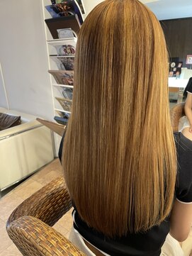 イヴァン アンド リズ 奈良店(IVAn ＆ LIZ) #ケアブリーチ#ベージュカラー