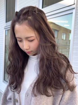 ミミヘアーガーデン(mimi hair garden) ロングレイヤー×アップバングアレンジ