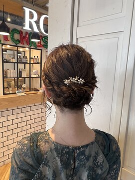 ローマ ギンザ(ROMA Ginza) 結婚式のヘアセット × アップスタイル