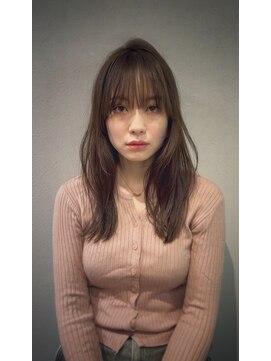 シエスタ バイ アンブルリュクス(siesta by amble luxe) ベージュカラー/髪質改善/ハイライト/レイヤーカット/縮毛矯正