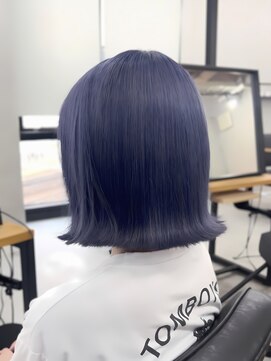 アンバランスオオサカ(UNBALANCE OSAKA) ★ブルー/ネイビー/ボブ/ハイトーン/切りっぱなし【JUNYA】