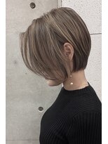 レブ 三条河原町(Reb,) ハイトーンショート/くびれショート/ショートヘア/丸みショート