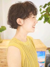 イエス キュウニサン(YES 923) ショートカット+パーマ