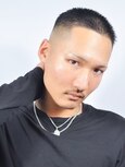 スキンフェード坊主