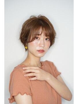 ルフュージュ バイ プロデュース 相模大野店(Refuge by Produce) くびれショート/マロンベージュ