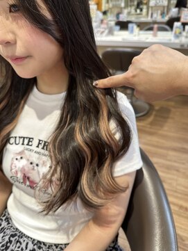 クレア 能見台(CREA) エクステで作るいインナーカラー