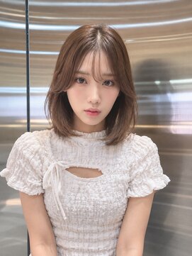 シー バイ ロンド 新宿(Sea by Lond) ワンホンレイヤ ー×ダークブルー[デジタルパーマ/ボブ/韓国]