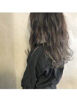 ミント(mint)&nbsp;透明感シルバーグレー！