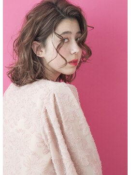 シャンプー 本店(SHAMPOO) カーリーな外国人風ロブ