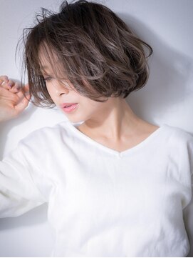 カバーヘアアンドスパ ブリス 浦和(COVER HAIR&SPA bliss) センターパートxワンカール小顔ナチュラルボブw浦和30代40代50代