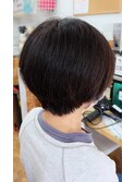 ショートボブ