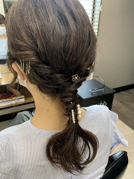 ヘア メルト(Hair Melt) お呼ばれヘアアレンジ