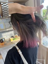 Yoshiつね さくら店&nbsp;インナーホワイト×裾カラーピンク