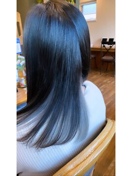 フィル(fil) インナーグレージュ