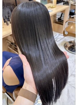 アテナ(ATENA) 乾かすだけで毎日サロンクオリティー！ 美髪になれる髪質改善