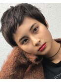 ショートヘア
