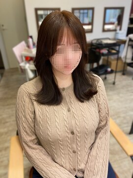マーリャヘアー(mallia hair) レイヤースタイルレイヤーカットロングレイヤー小顔スタイル