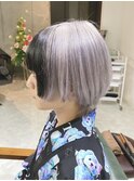 ツートンカラー　デザインカラー　ウルフヘアカット